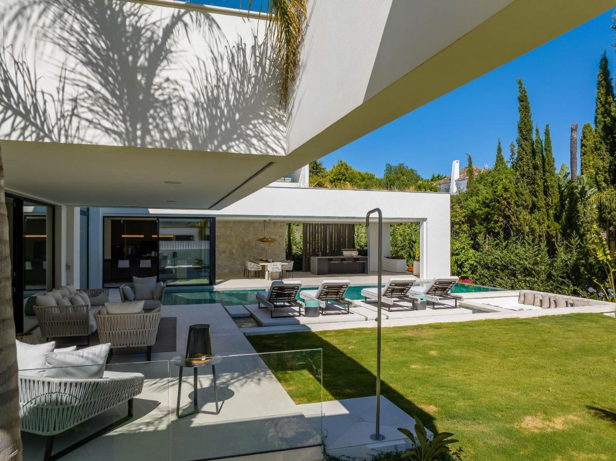 Vacation Marbella I Villa Sirius, Golf Valley, Private Heated Pool, Sauna, Billiard, Cinema, Awarded Holiday Rental Kültér fotó